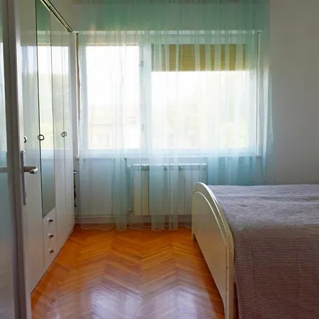 Lavanda Apartman *